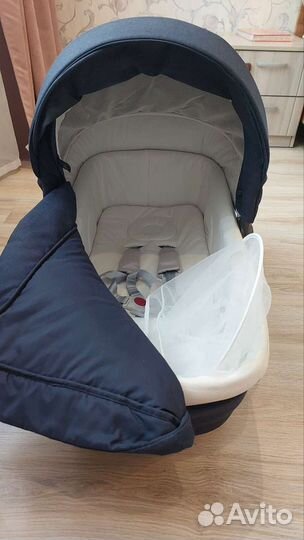 Коляска 2 в 1 с двумя шасси