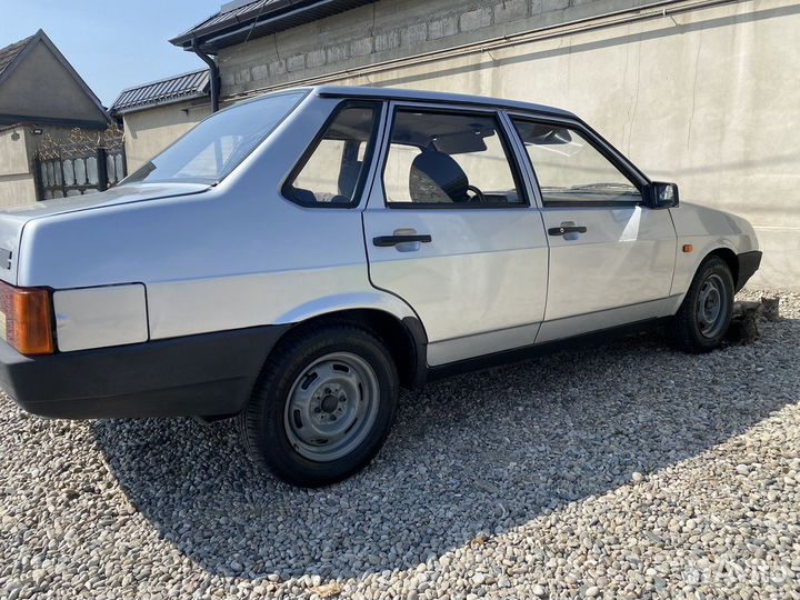 ВАЗ 21099 1.5 МТ, 1995, 555 555 км