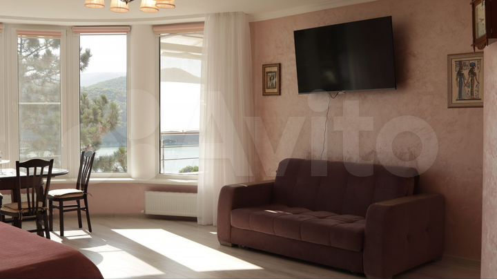 Квартира-студия, 40 м², 3/3 эт.