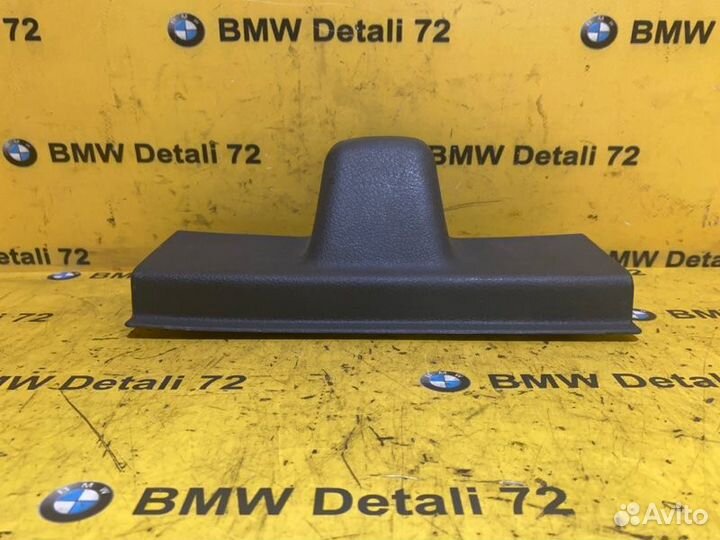 Накладка сдвижной двери задняя правая Mercedes