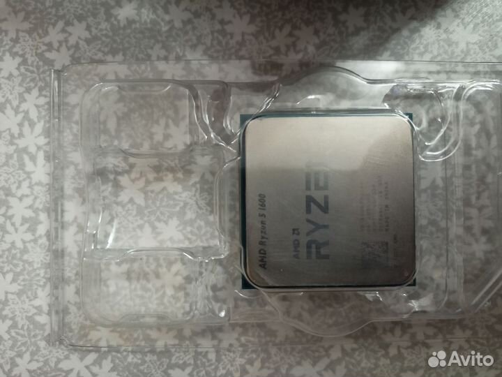Ryzen 5 1600, с кулером