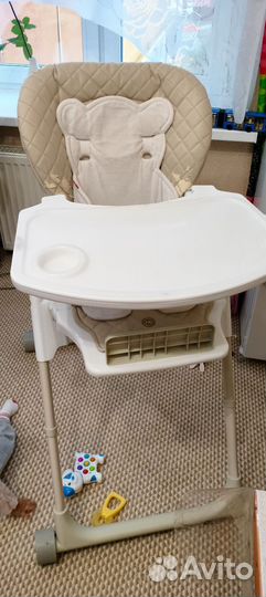 Стульчик для кормления