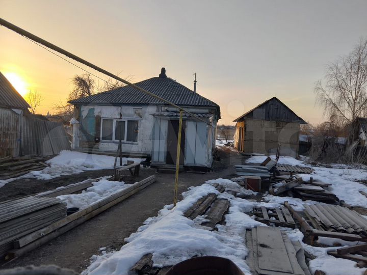 Дом 53 м² на участке 30 сот.