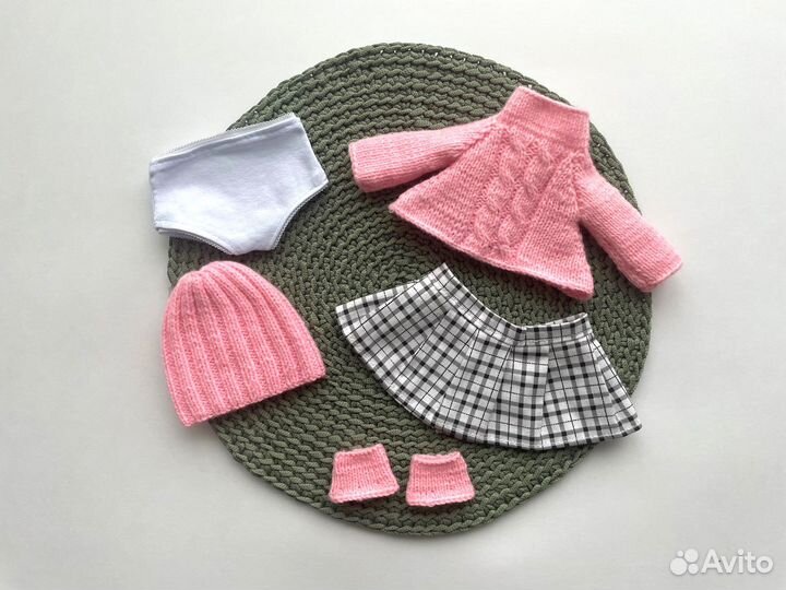 Интерьерная вязаная кукла. Ручная работа