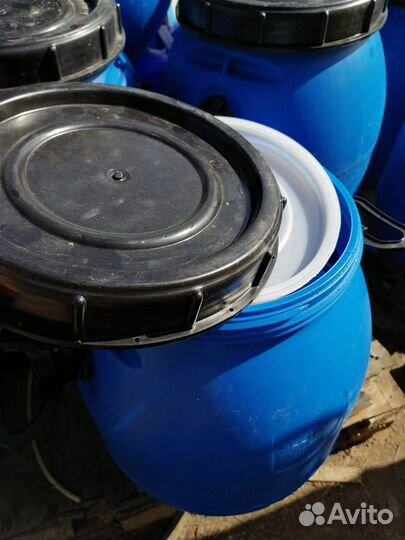 Бочка 40 литров пластиковая пищевая