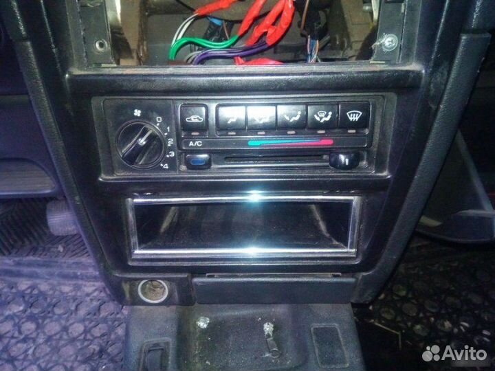 Блок управления отопителем Nissan Primera P10