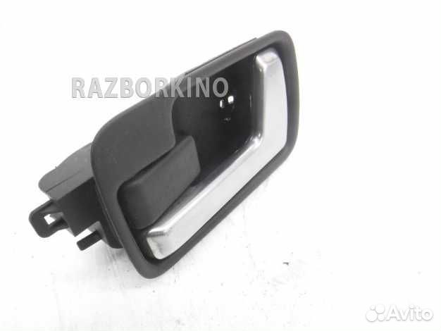 Ручка двери задней внутренняя левая