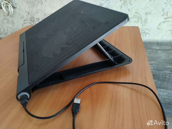 Подставка для ноутбука 17 с охлаждением