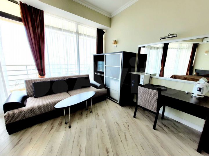 Квартира-студия, 38 м², 4/4 эт.