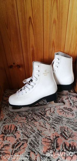 Коньки для фигурного катания