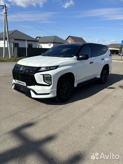 Mitsubishi Montero Sport 3.0 AT, 2022, 32 000 км