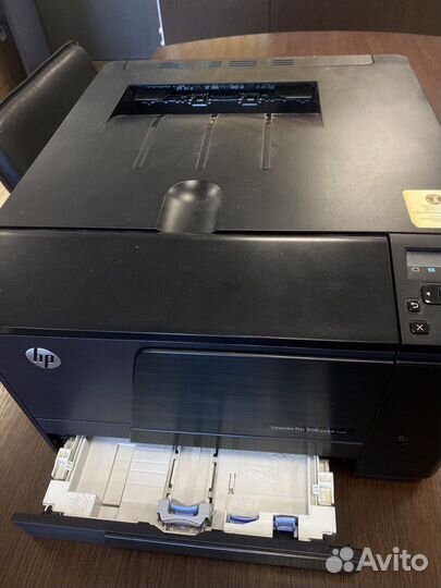Принтер HP laserjet pro 200 color M251n