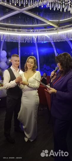 Веселая ведущая на свадьбу, юбилей + живой вокал