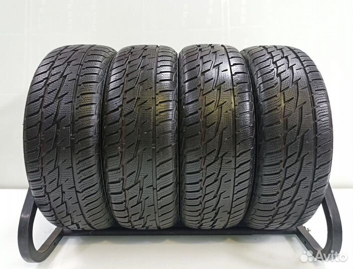Matador MP 92 Sibir Snow 215/60 R17