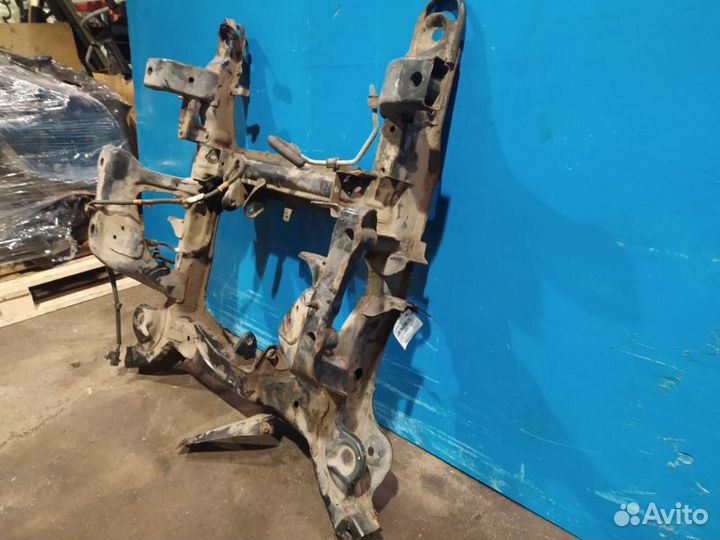 Подрамник передний Suzuki Grand Vitara 3 2006-2015