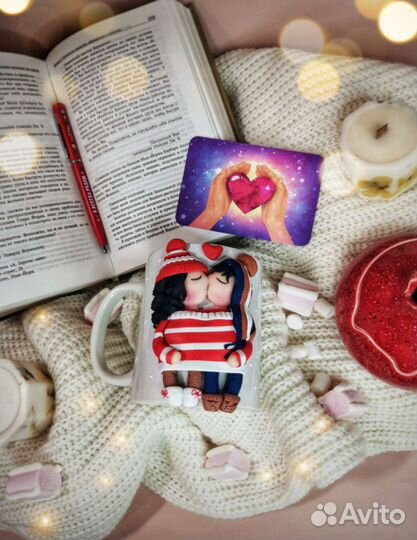 Кружки с декором из полимерной глины куклы