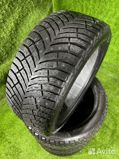 Michelin X-Ice North 4 245/40 R18 97T