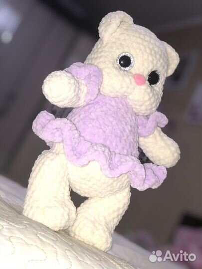 Плюшевая кошечка вязаная амигуруми