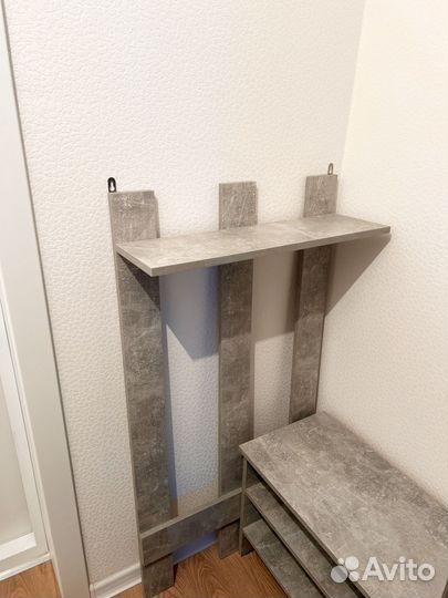 Вешалка в прихожую с обувницей