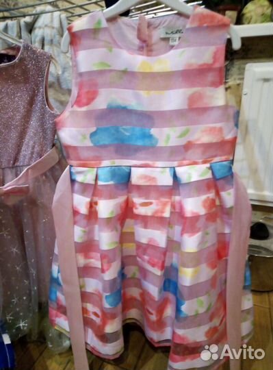Платье нарядное р.134 в Колпино