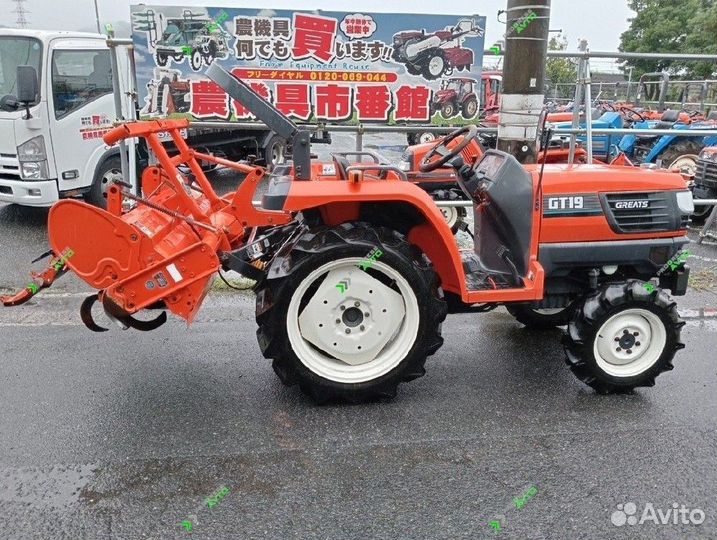 Мини-трактор Kubota GT19D, 2013
