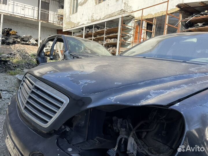 Капот на mercedes w 220