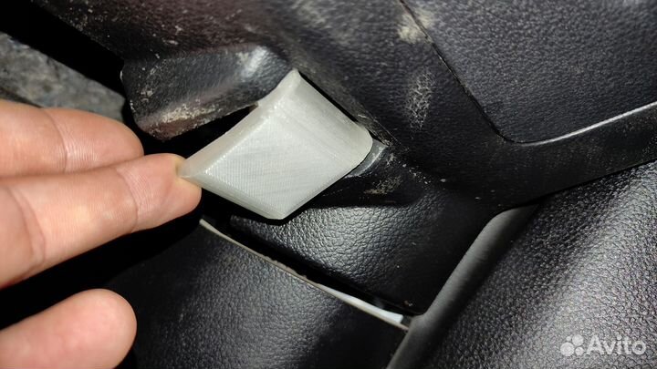 Ручка открывания капота Nissan