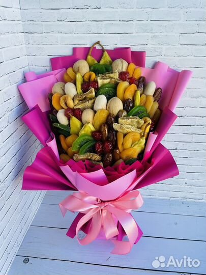 Букет из сухофруктов