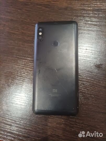 Xiaomi Redmi Note 5, 3/32 ГБ