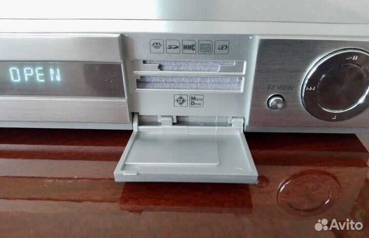 DVD проигрыватель Samsung - P750