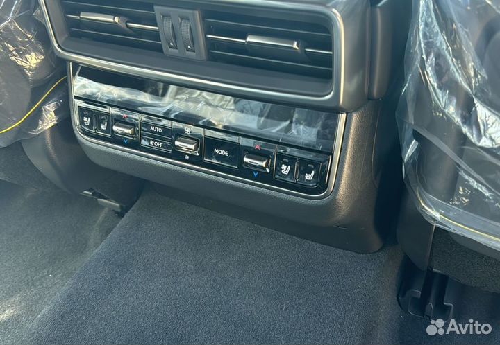 Lexus LX 3.3 AT, 2024, 11 км