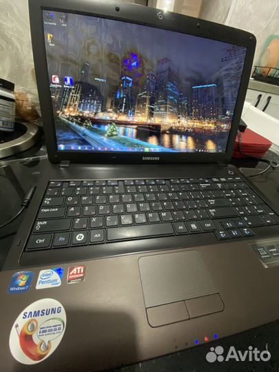 Ноутбук Samsung r540