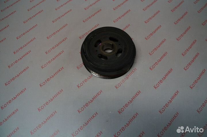 Nissan 12303-6N200 Шкив коленвала
