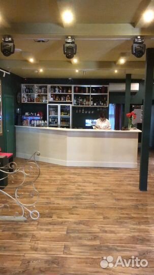 Барный стол