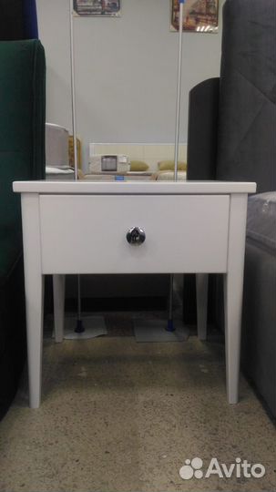 Тумба прикроватная из массива бука белая