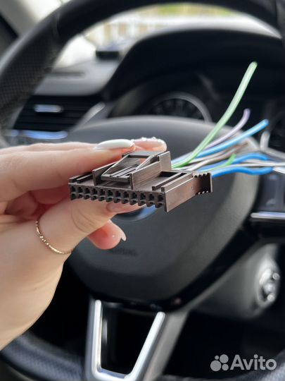 Разъем для блока предохранителей Renault