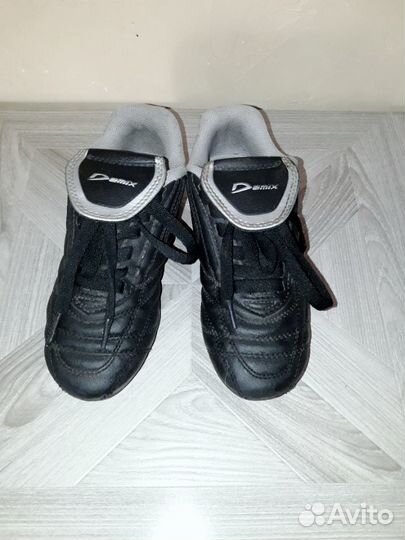 Бутсы Demix 32размер