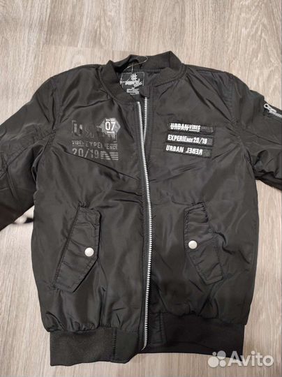 Куртка бомбер новая