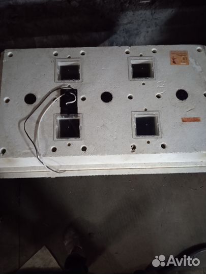 Инкубатор для яиц автоматический Золушка