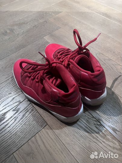 Кроссовки Nike Air Jordan 11