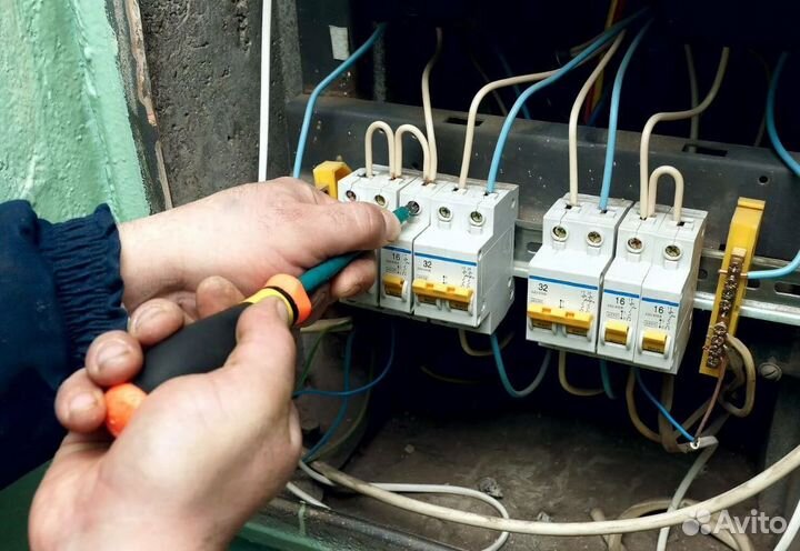 Электрик. Частник. Электромонтажник