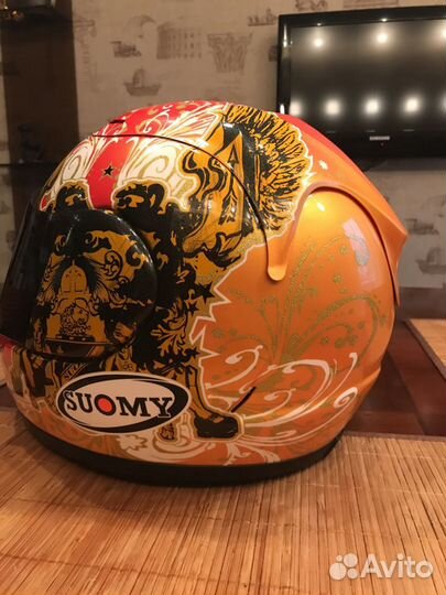 Мотошлем suomy