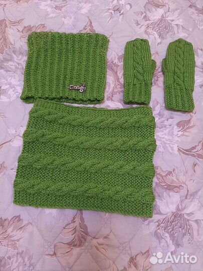 Демисезонный комплект на девочку