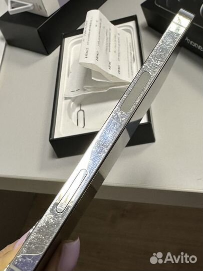 iPhone 12 Pro, 256 ГБ