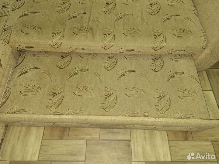 Угловой диван бу