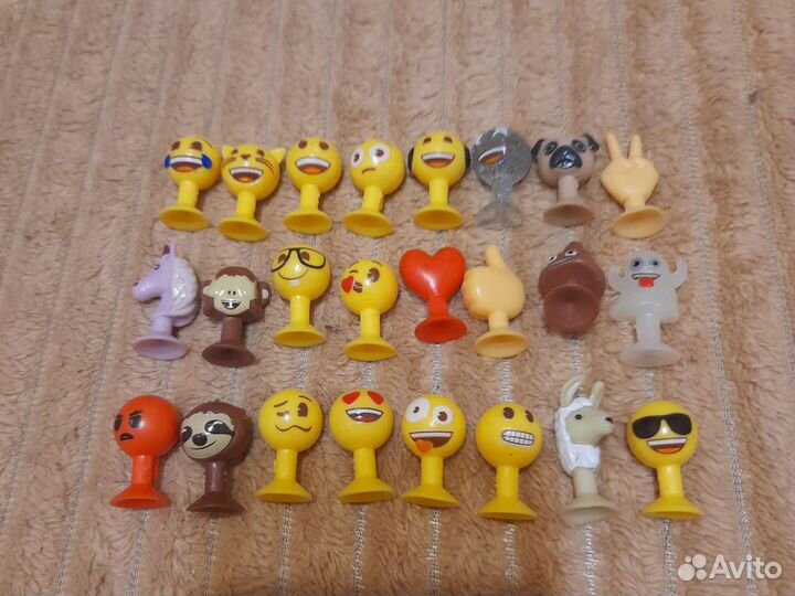 Прилипалы эмоджи,24 шт. набор
