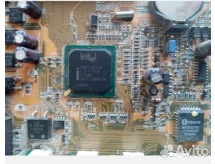 Материнская плата с процессором.Тюнер.Память и.т.д