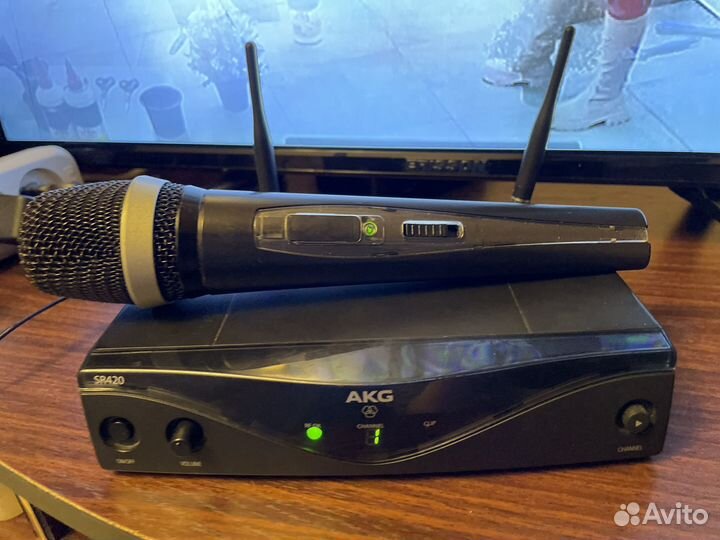 Радиосистема AKG