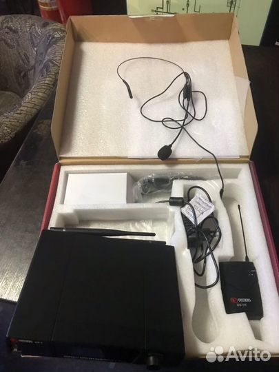 Микрофонная радиосистема Volta US-1H