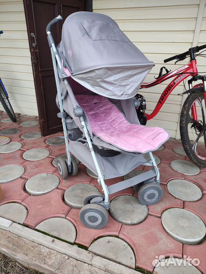 Коляска-трость Maclaren